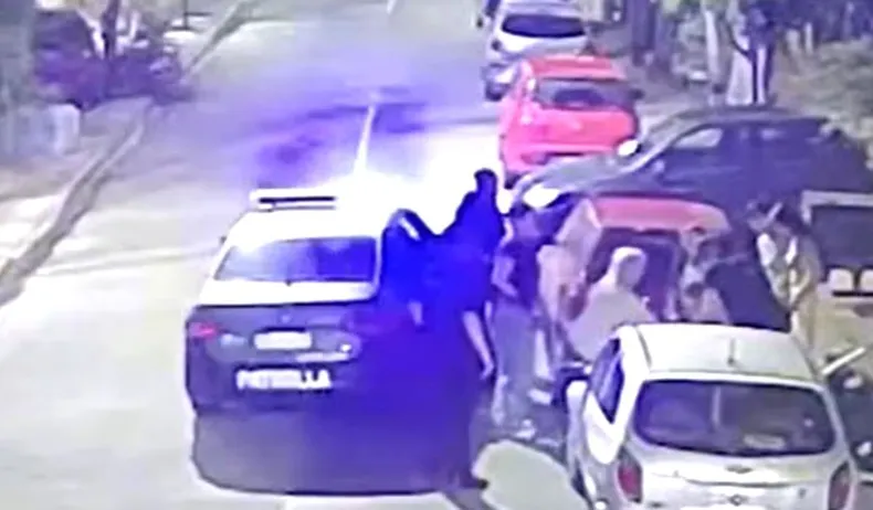  polic&iacute;a le salv&oacute; la vida a un beb&eacute; en Villa Adelina durante un patrullaje de madrugada