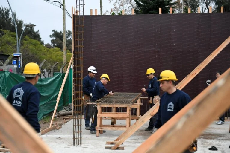 Vicente L&oacute;pez avanza con la segunda etapa de renovaci&oacute;n del Centro Recreativo de Adultos Mayores