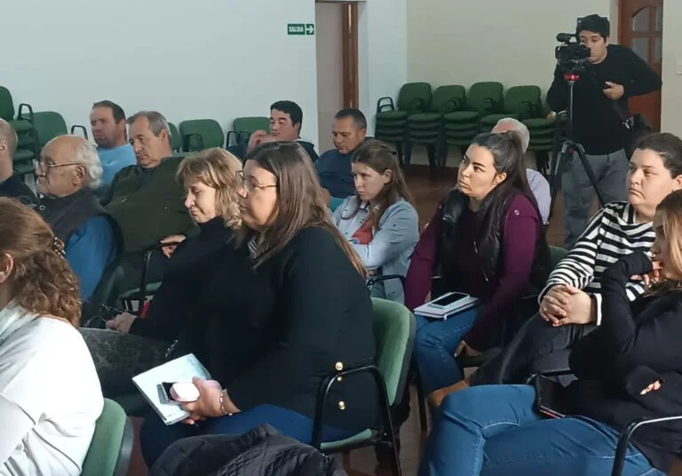 Emprendedores y productores de Ituzaing&oacute; se capacitaron sobre los microcr&eacute;ditos del Banco provincia