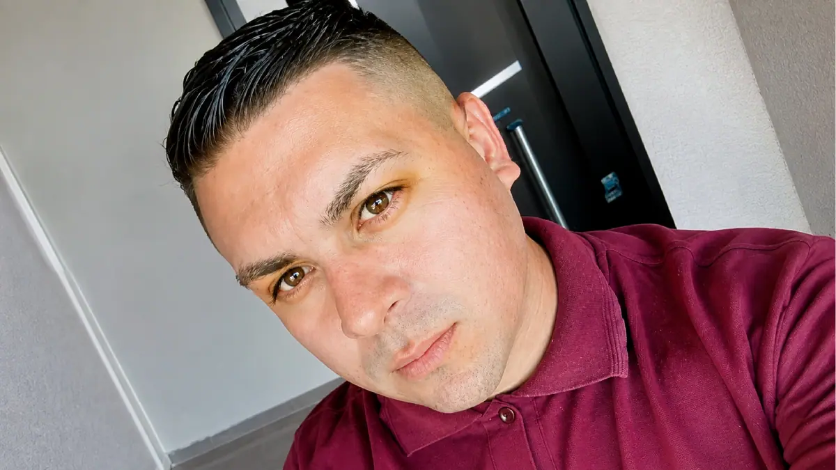 Quién era Ariel José Luis Martínez, el agente de la Policía de la Ciudad que fue asesinado a tiros por motochorros en Merlo