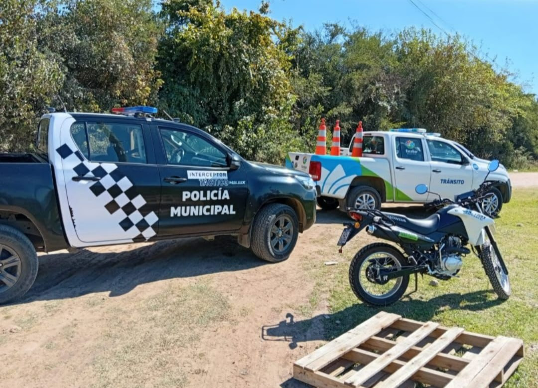 NOTICIAS ESCOBAR:LA MUNICIPALIDAD INTENSIFICA LOS OPERATIVOS CONTRA BASURALES ILEGALES Y CLAUSURA UN PREDIO EN BELEN DE ESCOBAR