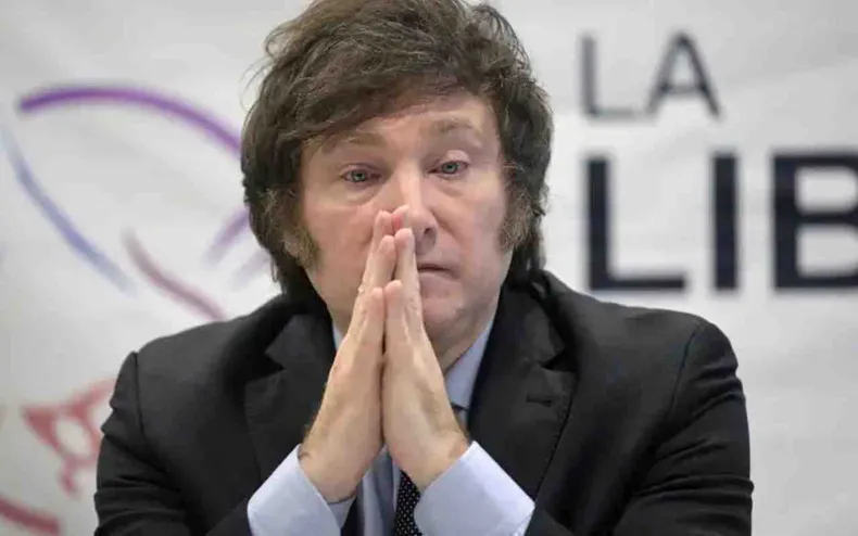 NOTICIAS PILAR:LA INDUSTRIA  Y LA CONSTRUCCION SE DESPLOMAN.