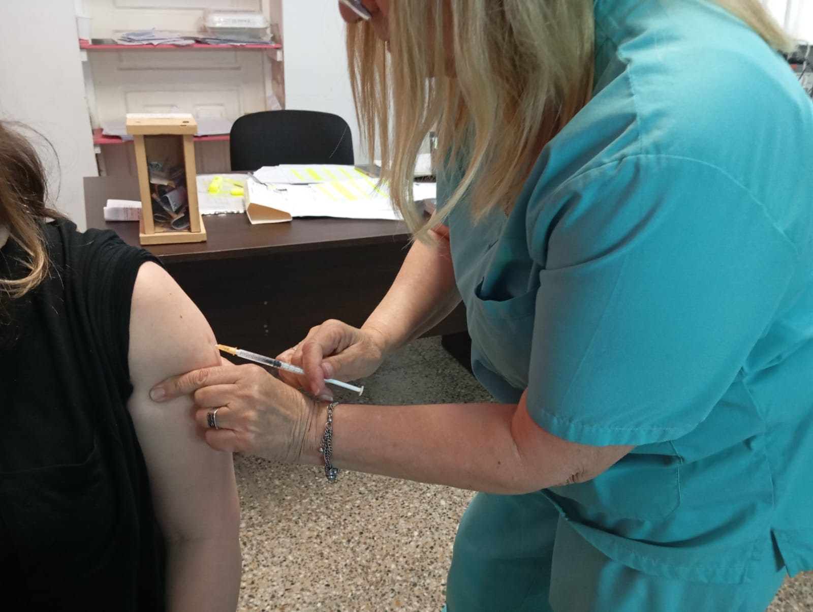 NOTICIAS ESCOBAR:CAMPAÑA DE  VACUNACION