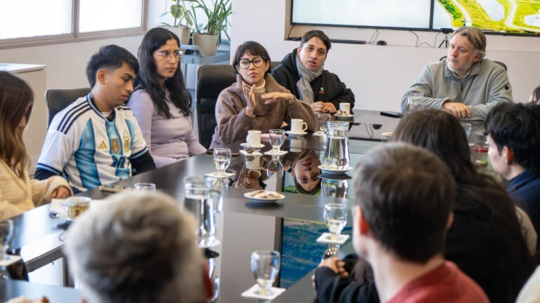 Mariel Fern&aacute;ndez recibi&oacute; a estudiantes de Universidades de M&eacute;xico