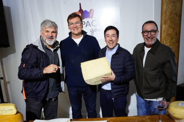 Tras anunciar su precandidatura a gobernador, Nardini inici&oacute; su recorrida por la provincia en Suipacha