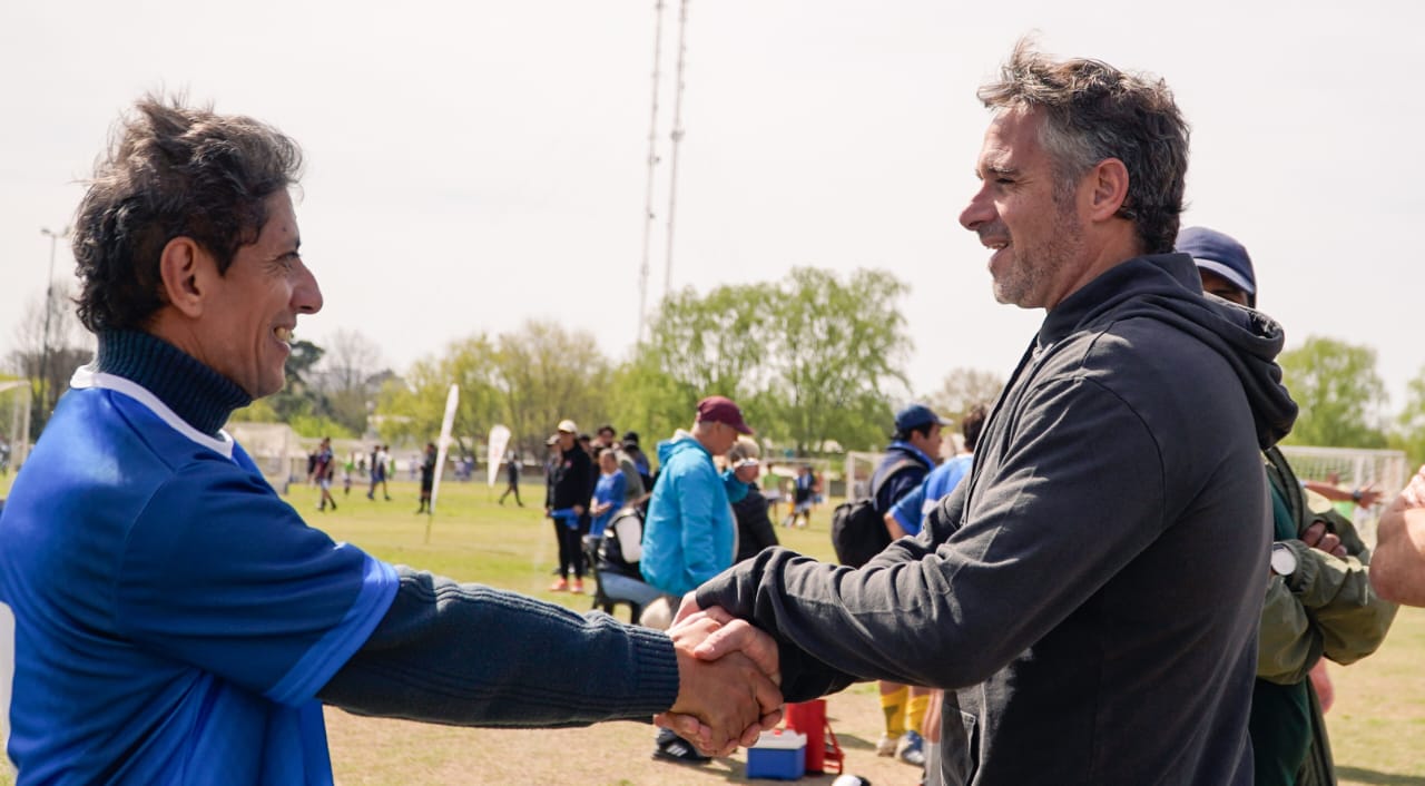 NOTICIAS PILAR*Achával acompañó a los deportistas en una nueva fecha de la Liga de Fútbol Inclusiva*