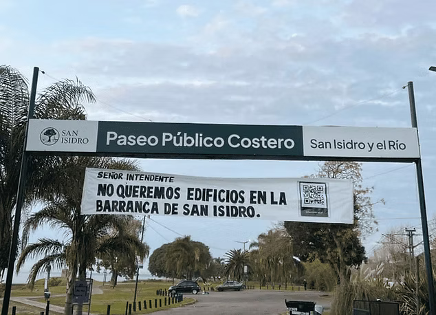 Carmela Moreau: &ldquo;Qu&eacute; parte no entend&eacute;s, Lan&uacute;s, las Barrancas no se tocan&rdquo;