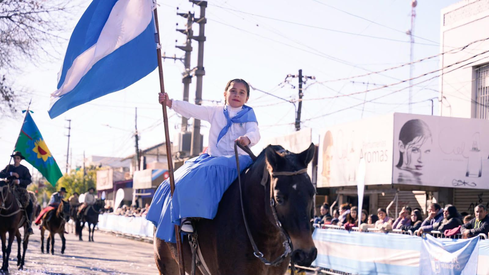 NOTICIAS PILAR: EL MUNICIPIO ACOMPAÑO A LOS VECINOS DE DERQUIE EN SUS PATRONALES