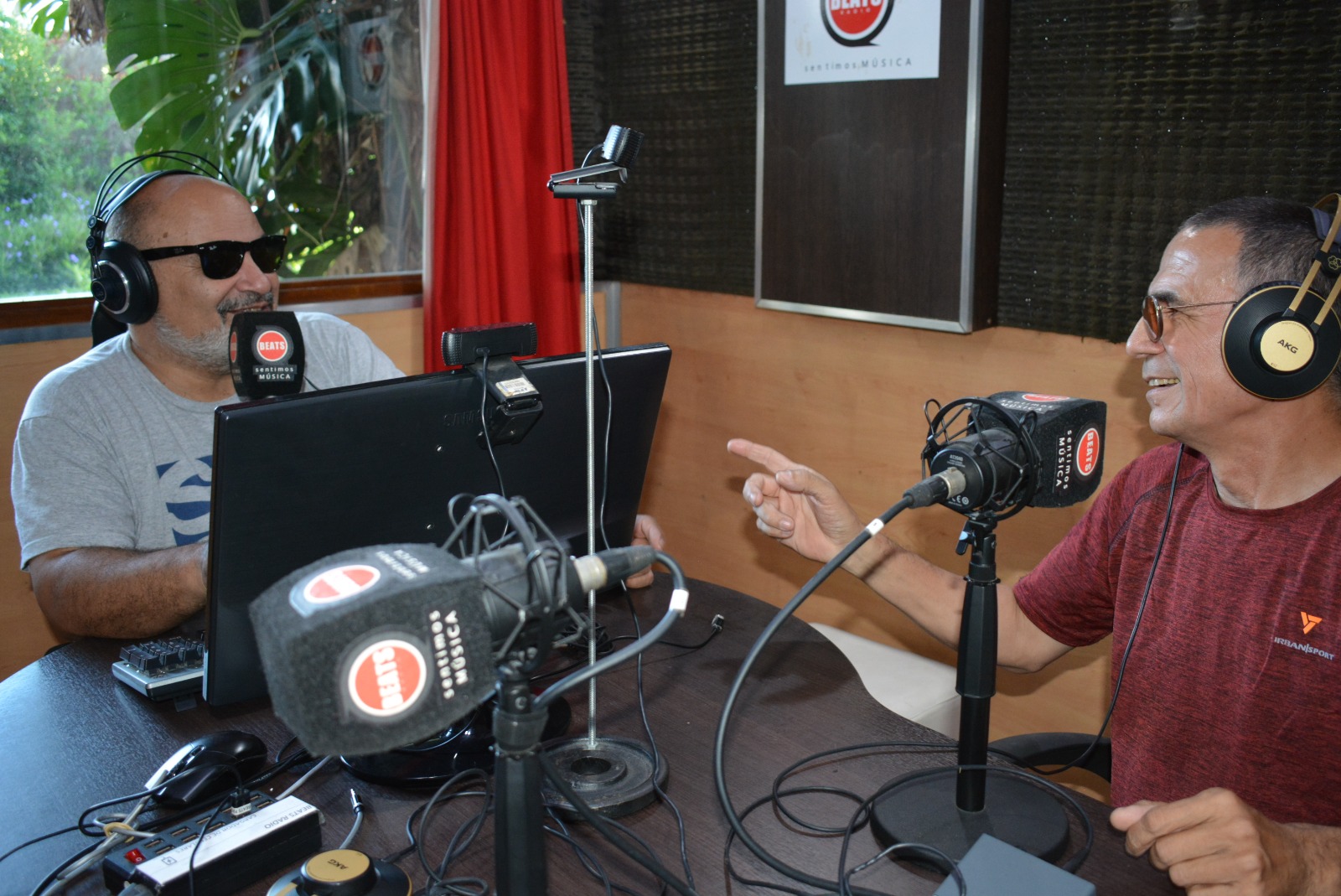 NOTICIAS PILAR: EL COMUNICADOR DE ZONA NORTE Y EL ANTIDOTO DE LA MA&Ntilde;ANA  