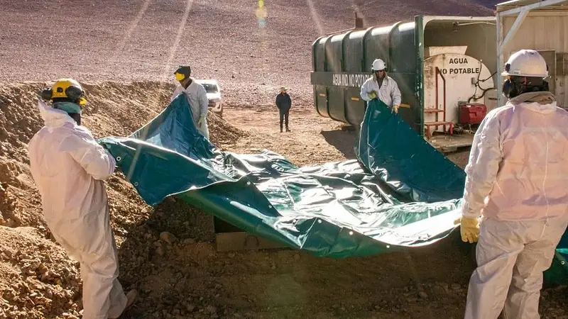 Milei desarma el control ambiental sobre la miner&iacute;a y deja la fiscalizaci&oacute;n en manos de las provincias
