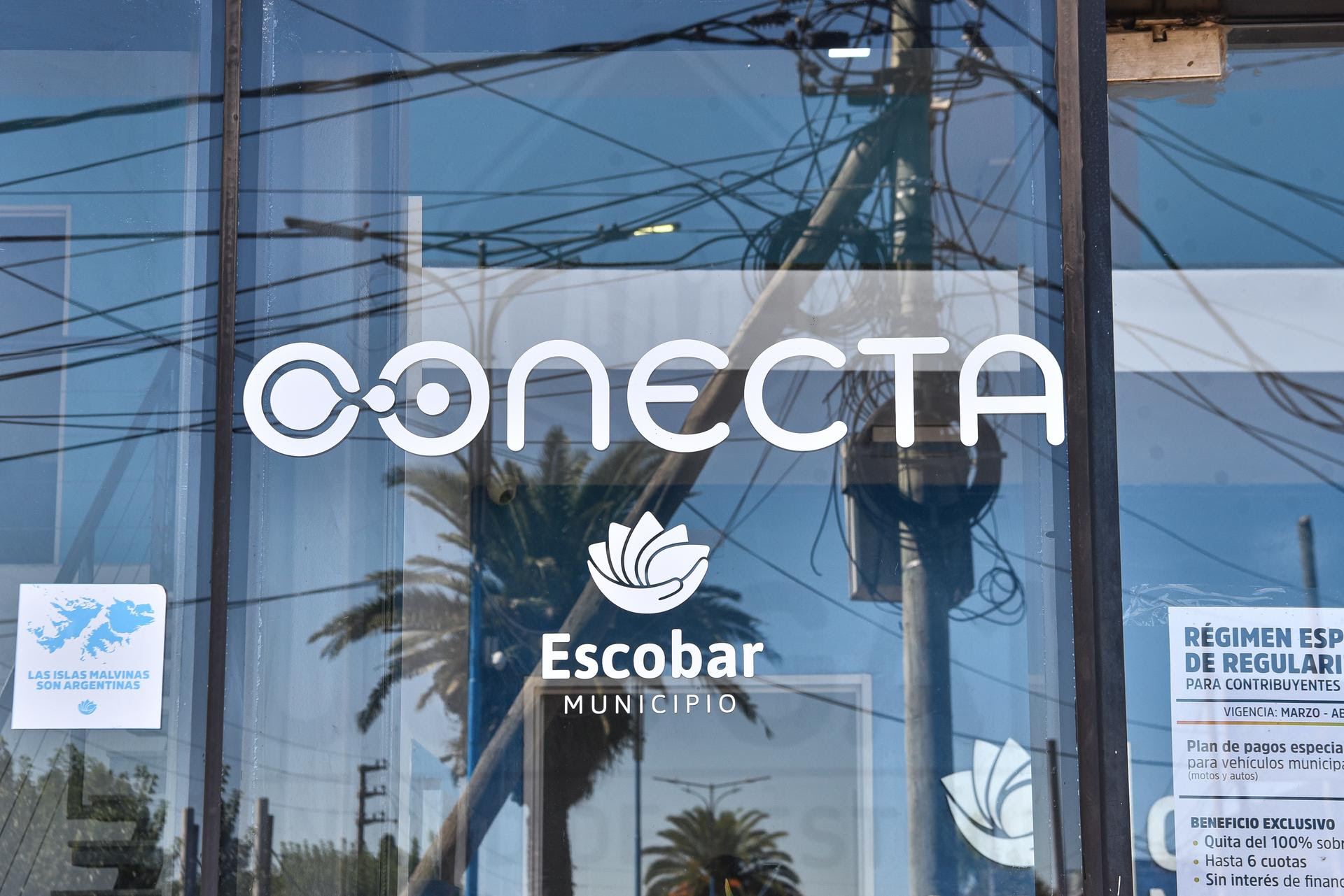 NOTICIAS ESCOBAR: CONECTA Y PUNTO VECINAL.