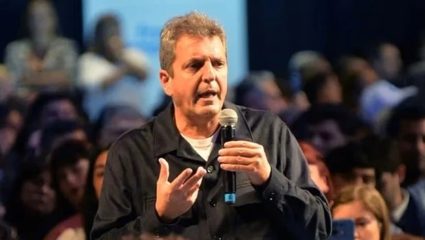 Massa reapareci&oacute; en Rosario y envi&oacute; una se&ntilde;al de unida
