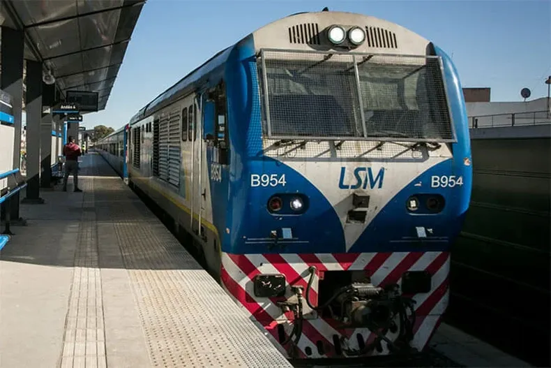 NOTICIAS PILAR: EL MARTES AUMENTA EL BOLETO DE LOS COLECTIVOS. 