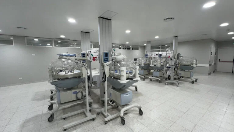 Sujarchuk volvi&oacute; a reclamar al gobierno de Milei por la maternidad del Hospital del Bicentenario