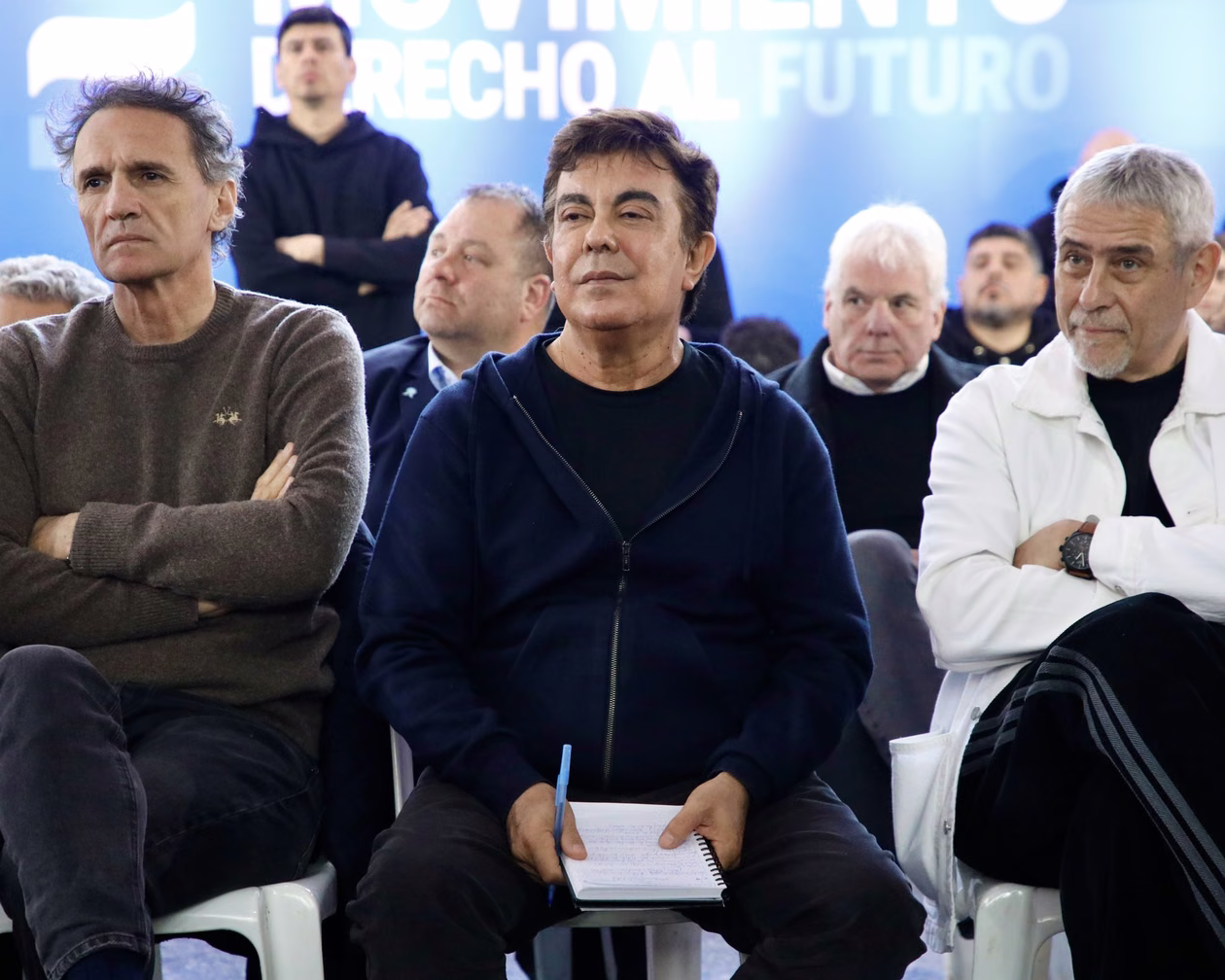 NOTICIAS PILAR: TODOS MIRAN A LA GOBERNACION PERO NO HAY PARA TODOS.